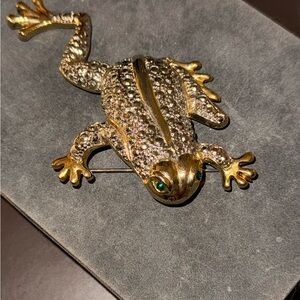 Gold and Silver VTG Frog/Toad Brooch